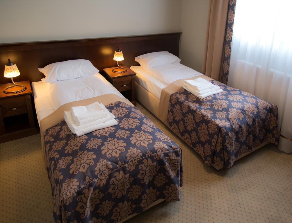 Hotel Imperial Residence Sandomierz Quarto foto