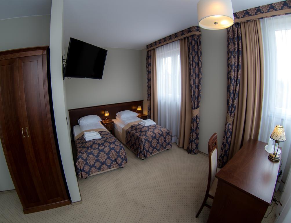 Hotel Imperial Residence Sandomierz Quarto foto